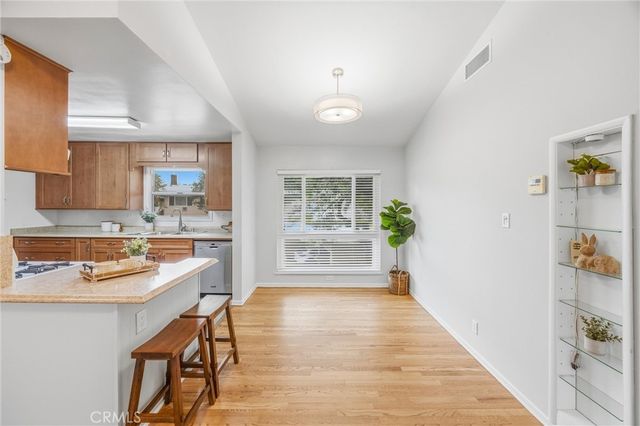 186 N Center, Redlands, CA 92373