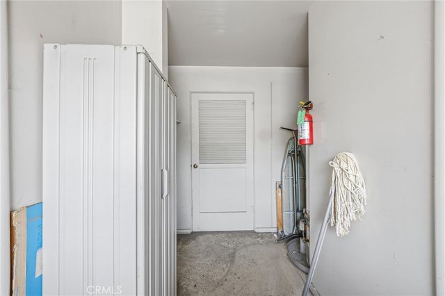 186 N Center, Redlands, CA 92373