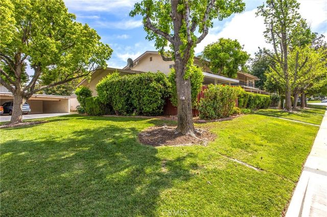 186 N Center, Redlands, CA 92373