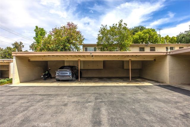 186 N Center, Redlands, CA 92373