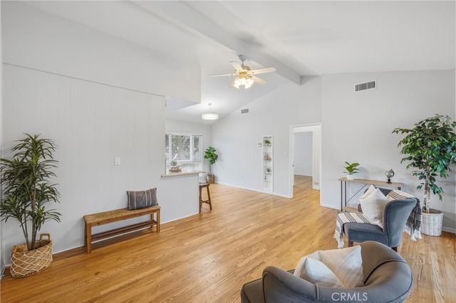 186 N Center, Redlands, CA 92373