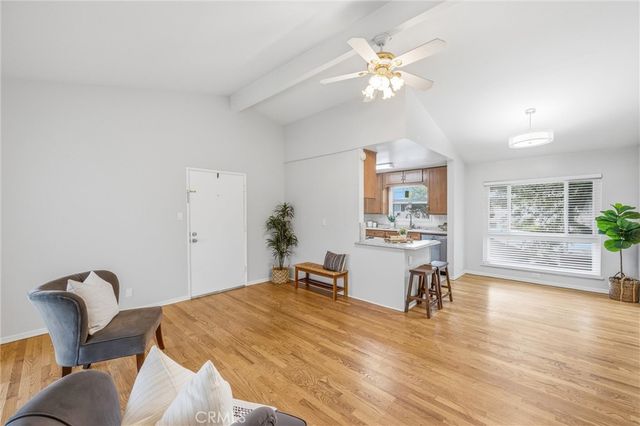 186 N Center, Redlands, CA 92373