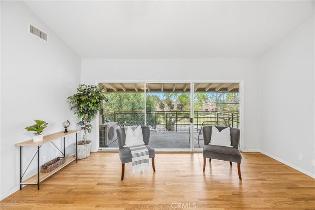 186 N Center, Redlands, CA 92373
