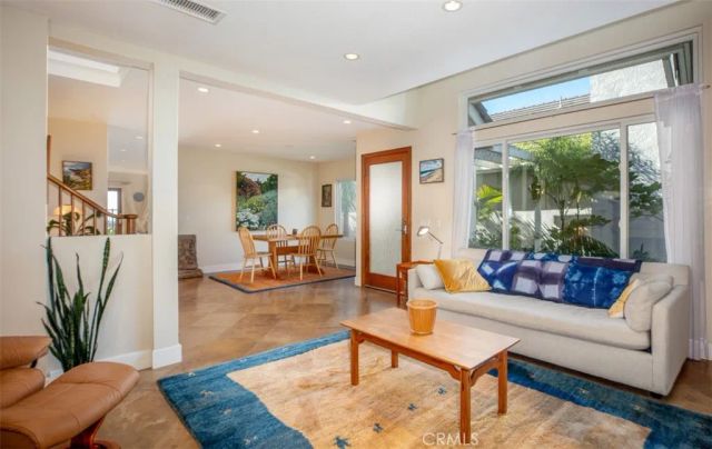 33 Windcrest, Laguna Niguel, CA 92677