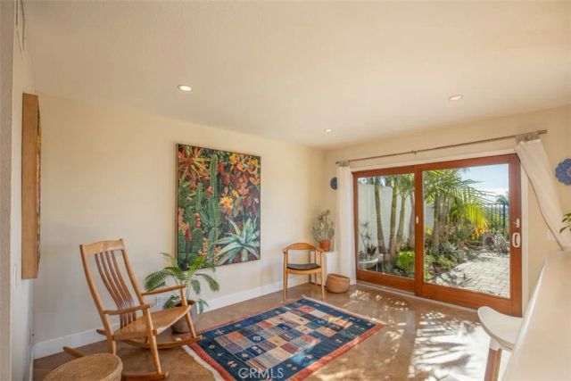 33 Windcrest, Laguna Niguel, CA 92677