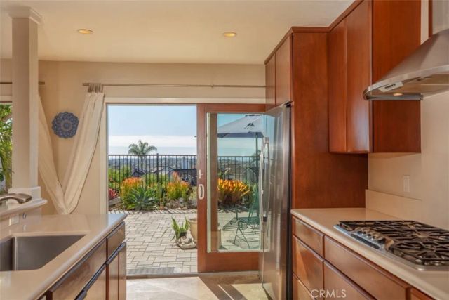 33 Windcrest, Laguna Niguel, CA 92677