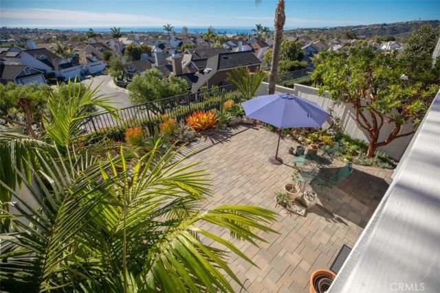 33 Windcrest, Laguna Niguel, CA 92677