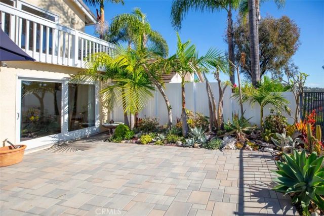 33 Windcrest, Laguna Niguel, CA 92677