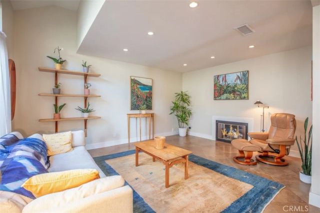 33 Windcrest, Laguna Niguel, CA 92677