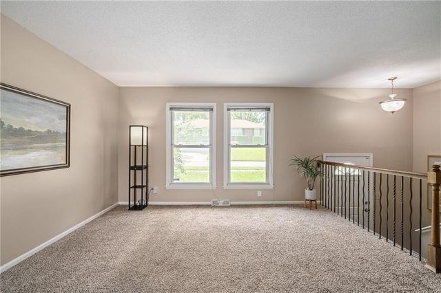 1833 N York Street, Independence, MO 64058