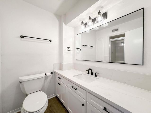 1219 Saxony Lane, Houston, TX 77058
