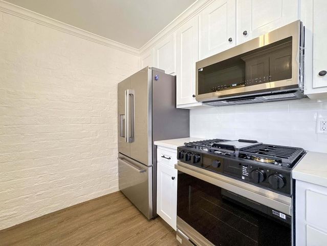 1219 Saxony Lane, Houston, TX 77058