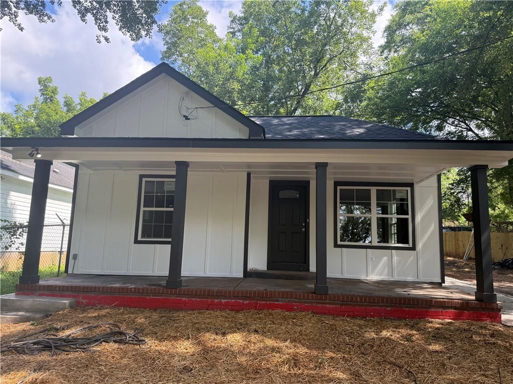 633 Langston SW Drive, Atlanta, GA 30315