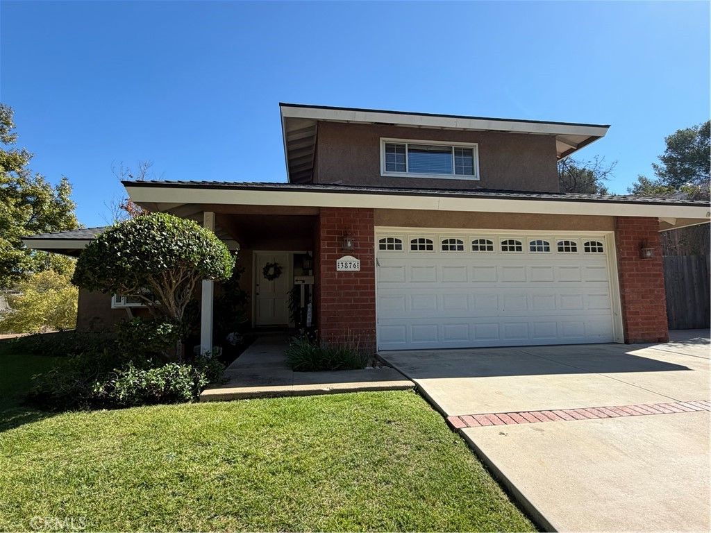 3876 Crownhaven Court, Newbury Park, CA 91320 — photo 2
