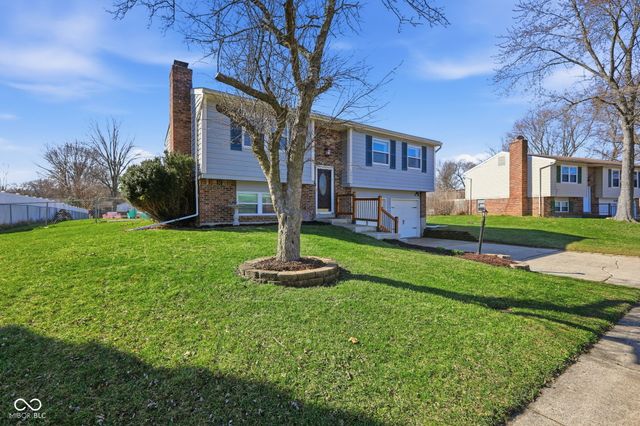 3911 Mistletoe Drive, Indianapolis, IN 46237