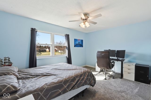 3911 Mistletoe Drive, Indianapolis, IN 46237