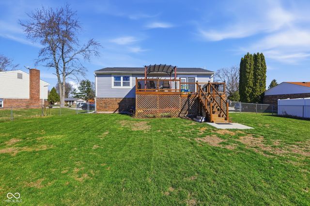 3911 Mistletoe Drive, Indianapolis, IN 46237