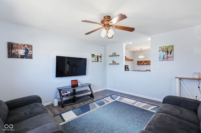 3911 Mistletoe Drive, Indianapolis, IN 46237