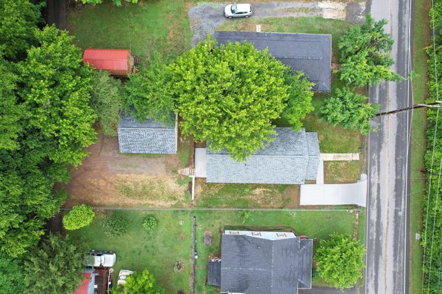1223 SE King Edward Avenue SE, Cleveland, TN 37311