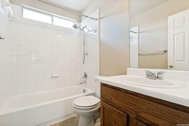 310 IBIS FALLS DR, New Braunfels, TX 78130