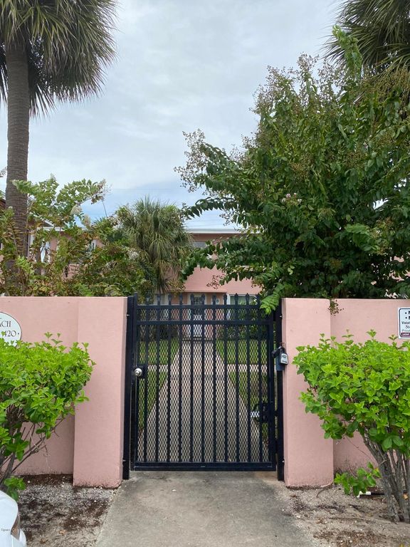 420 Monroe Avenue 101, Cape Canaveral, FL 32920