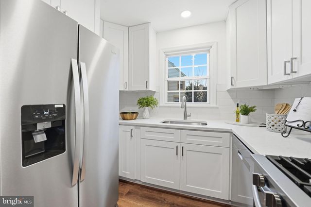 46944 TRUMPET CIR, Sterling, VA 20164