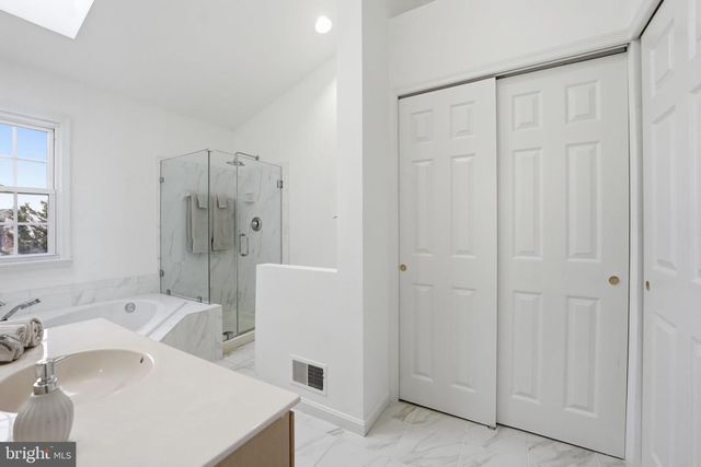 46944 TRUMPET CIR, Sterling, VA 20164