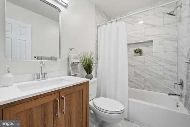 46944 TRUMPET CIR, Sterling, VA 20164