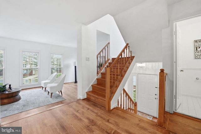 46944 TRUMPET CIR, Sterling, VA 20164