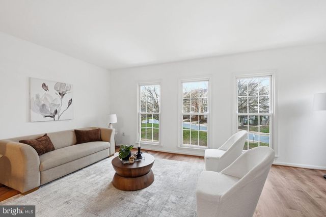 46944 TRUMPET CIR, Sterling, VA 20164