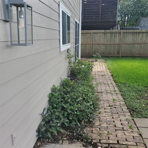2514 Windswept Drive, Richmond, TX 77406