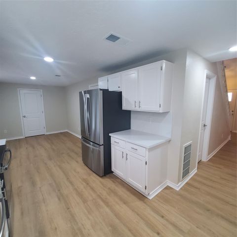 2514 Windswept Drive, Richmond, TX 77406