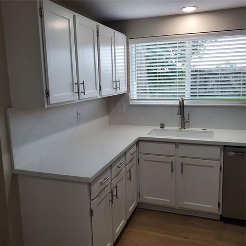 2514 Windswept Drive, Richmond, TX 77406