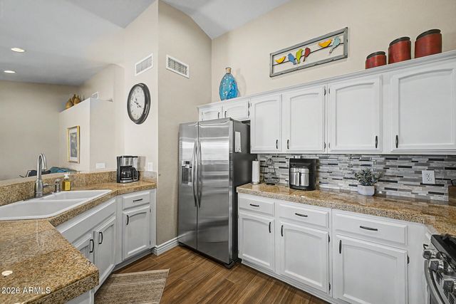 24112 S STARCREST Drive, Sun Lakes, AZ 85248