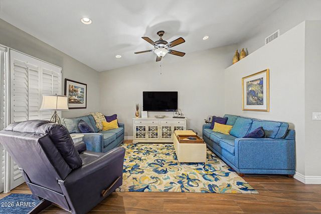 24112 S STARCREST Drive, Sun Lakes, AZ 85248