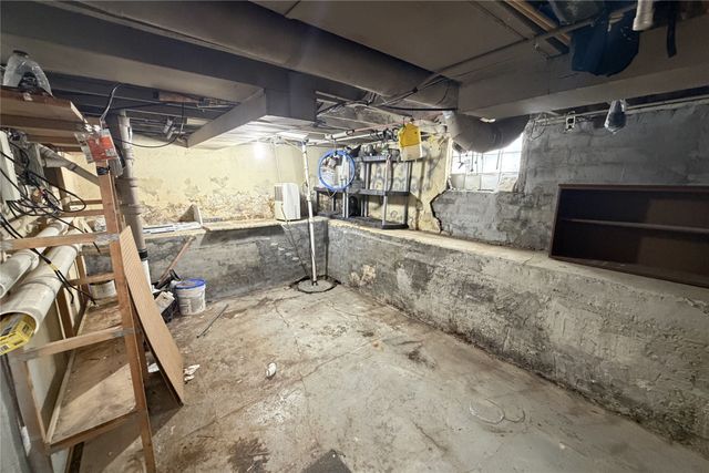 1302 Euclid Avenue, Des Moines, IA 50313