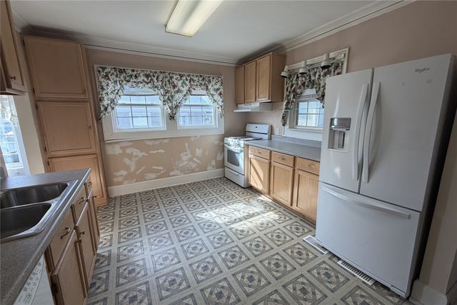 1302 Euclid Avenue, Des Moines, IA 50313