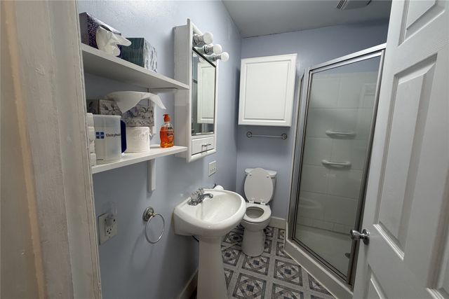 1302 Euclid Avenue, Des Moines, IA 50313