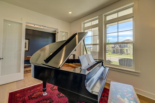 1461 Palmer Drive N, Lake Elmo, MN 55042