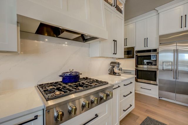 1461 Palmer Drive N, Lake Elmo, MN 55042