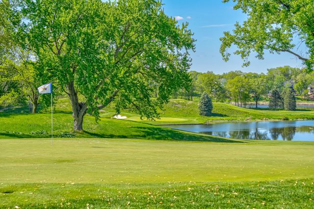 1461 Palmer Drive N, Lake Elmo, MN 55042