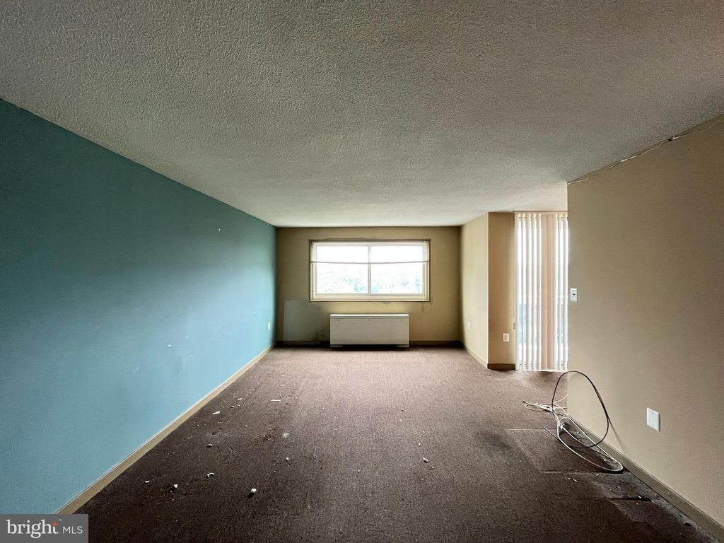 7333 NEW HAMPSHIRE AVE #PH01, Takoma Park, MD 20912