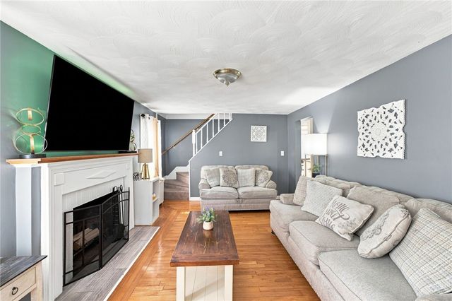 70 Overland Avenue, Cranston, RI 02910