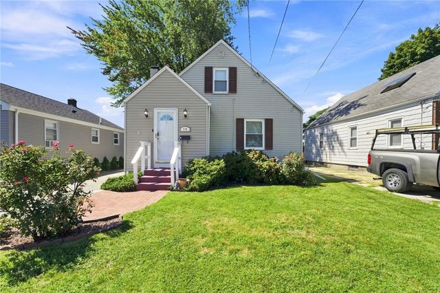 70 Overland Avenue, Cranston, RI 02910