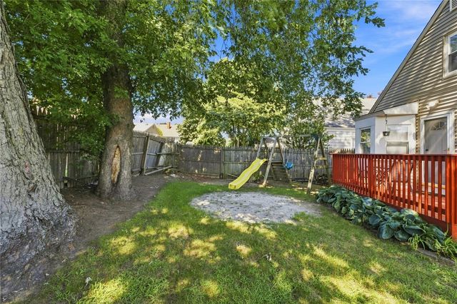 70 Overland Avenue, Cranston, RI 02910