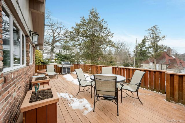 2 Riverview Terrace, Irvington, NY 10533