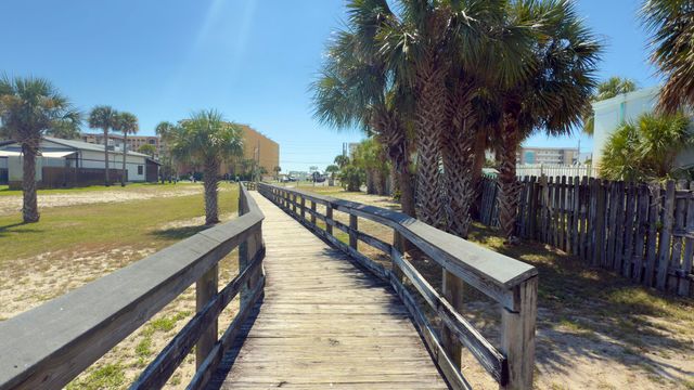 312 Bream Avenue 203, Fort Walton Beach, FL 32548