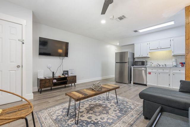 312 Bream Avenue 203, Fort Walton Beach, FL 32548