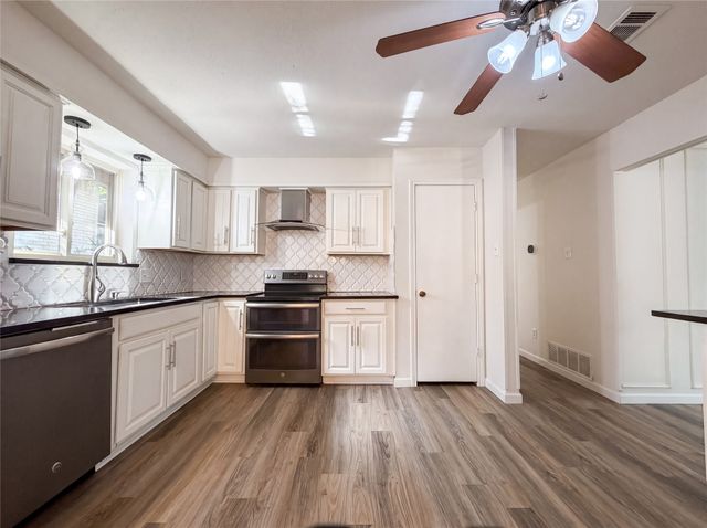 5804 Ridge Drive, Arlington, TX 76016