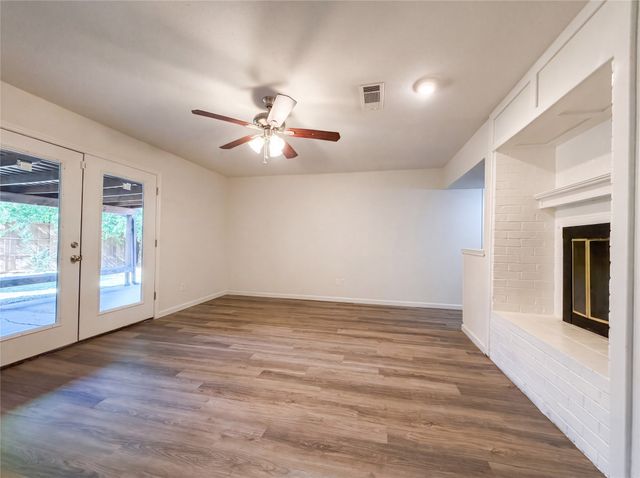 5804 Ridge Drive, Arlington, TX 76016